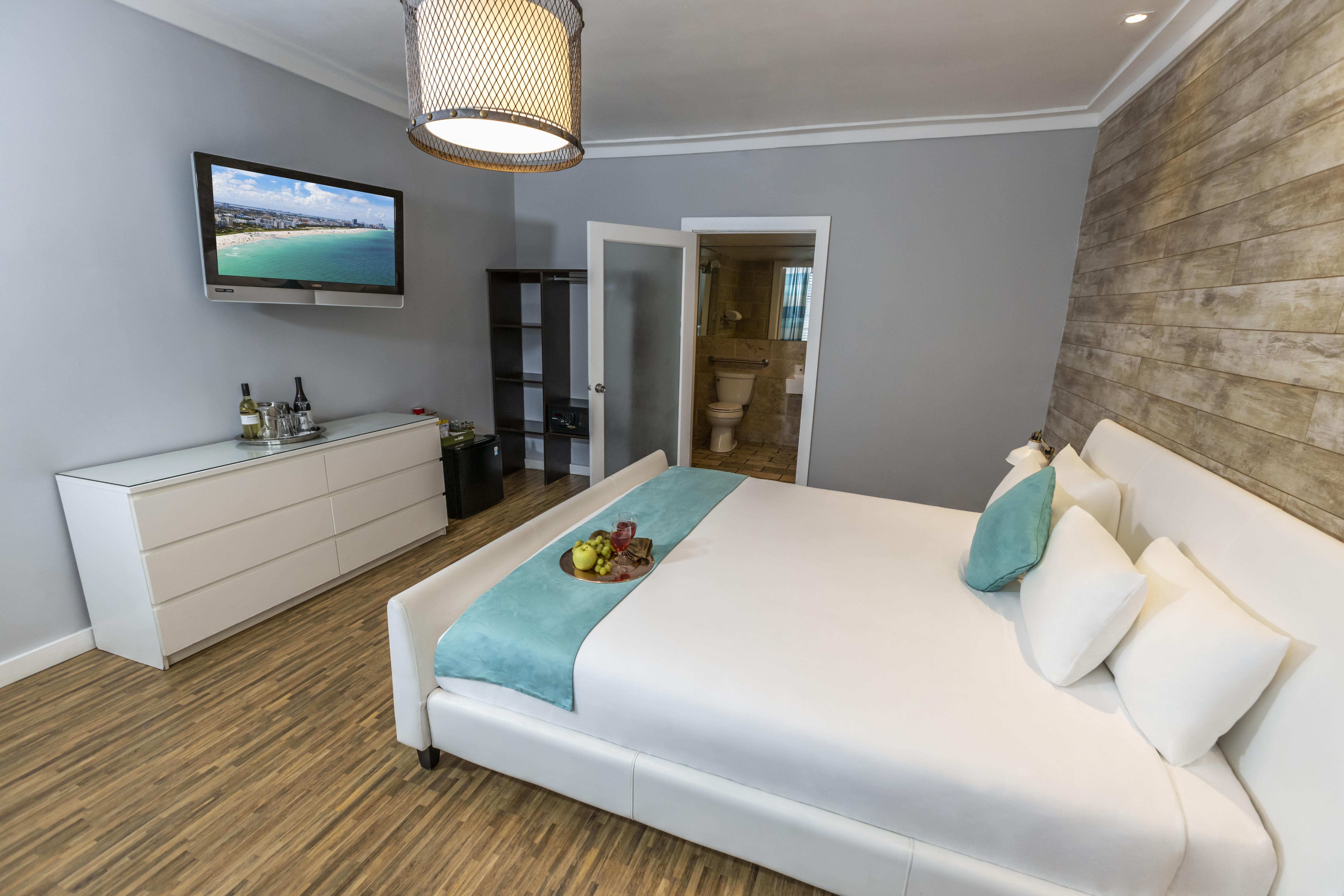 Chesterfield Y 3* Miami Beach