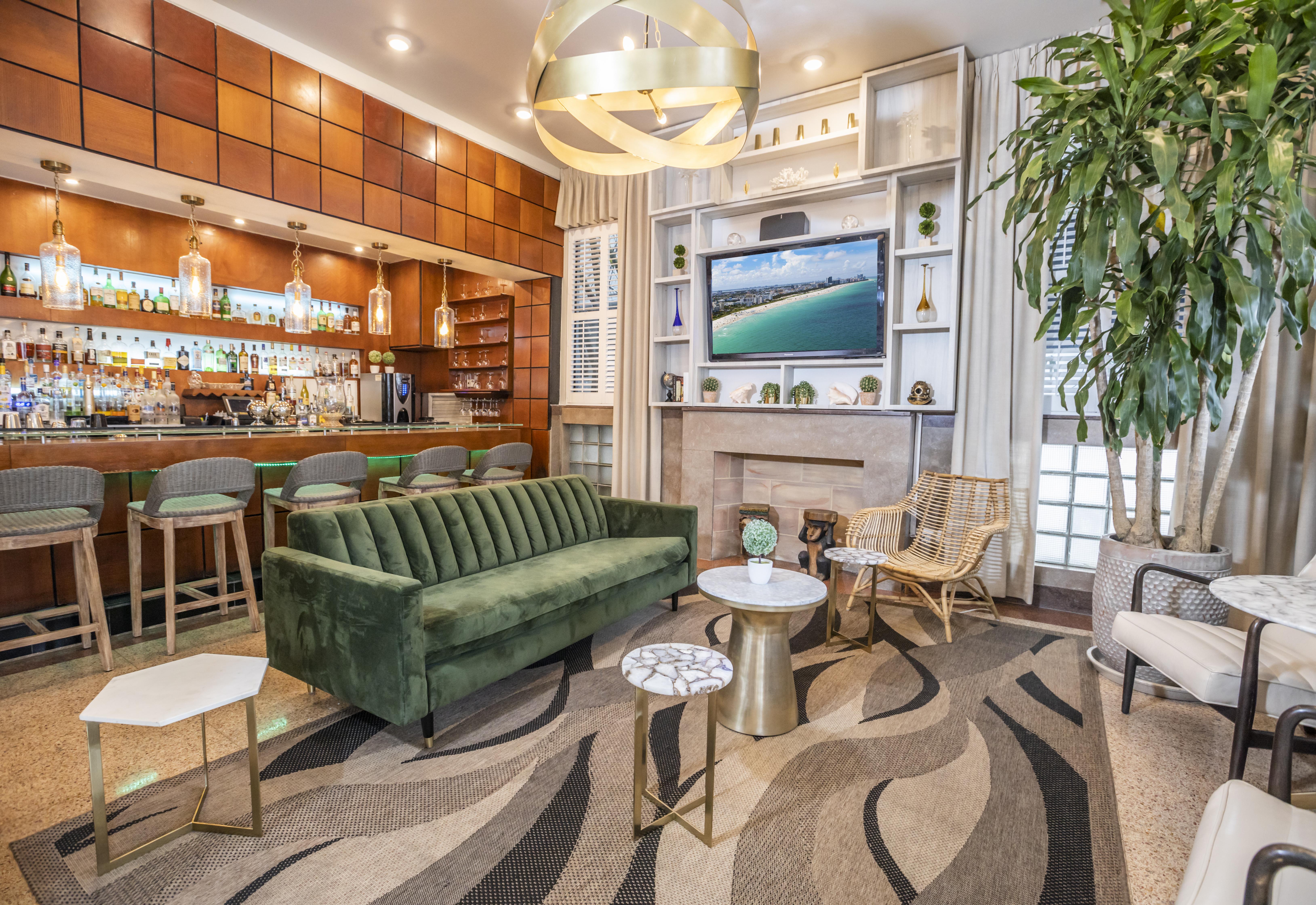 Chesterfield Y Hotel Miami Beach