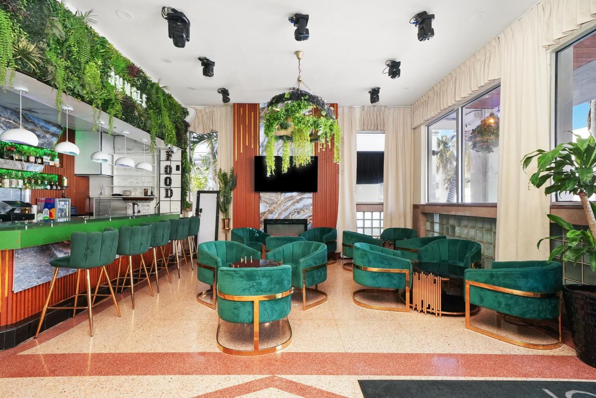 Hotel Chesterfield Y Miami Beach