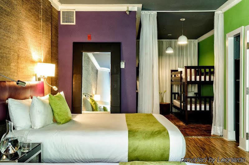 Chesterfield Y 3* Miami Beach